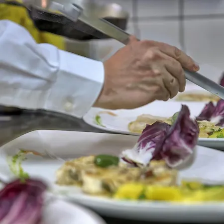 Restaurant Tonino Hotel *